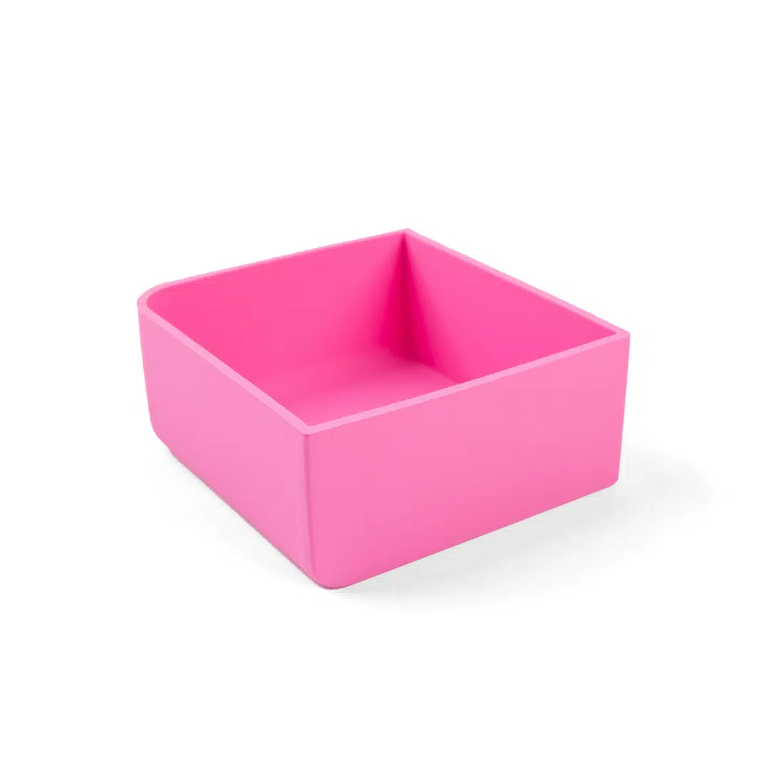 MontiiCo FEAST štvorcová silikónová tácka Ružová