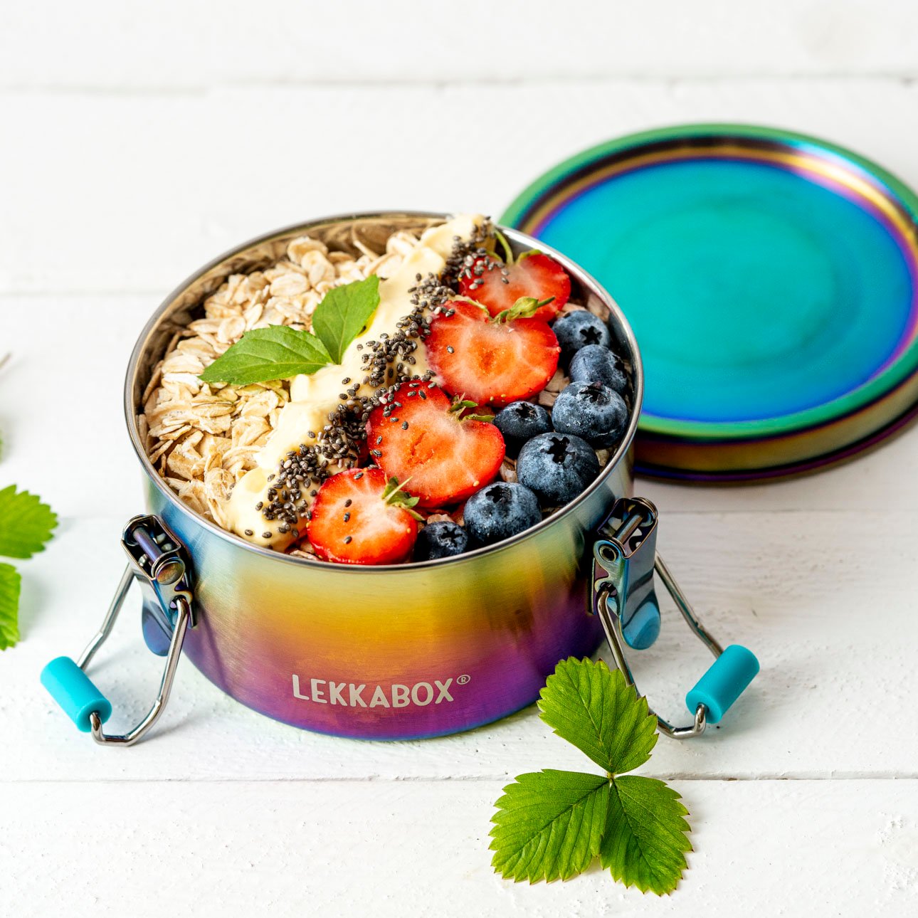 Nepriepustná nerezová dóza Lekkabox Clipsy 400ml - dúhová