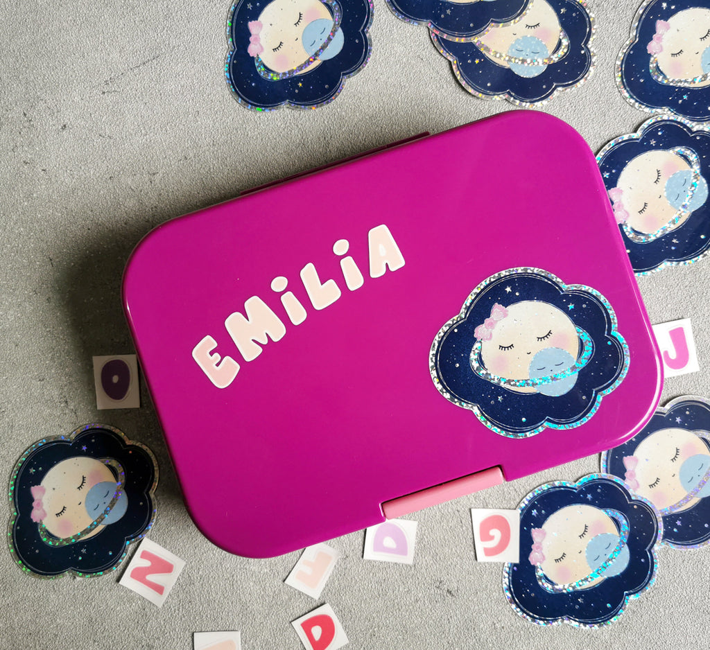 Trblietavá vodeodolná nálepka Planéta