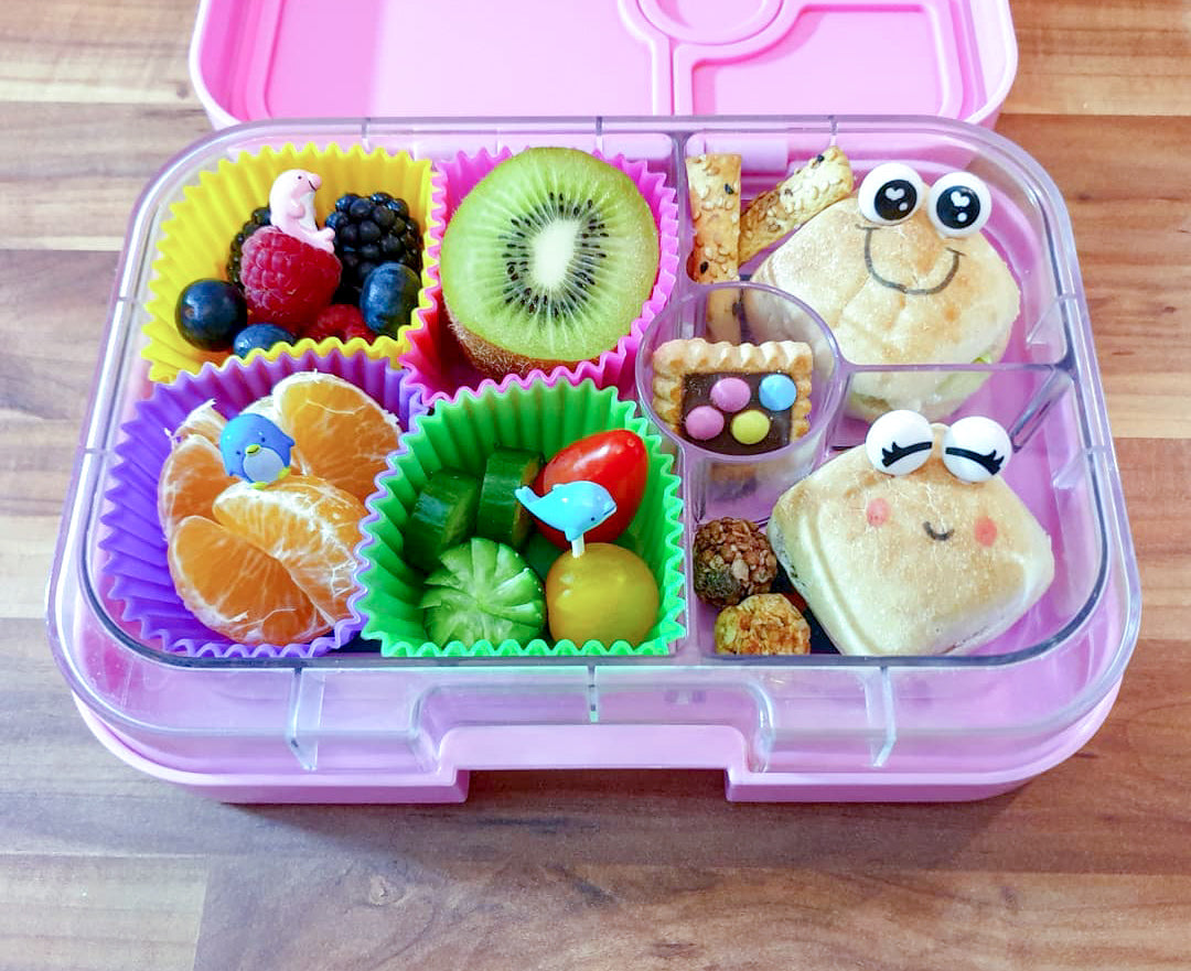 Napichovátka delfíny a morskí kamaráti